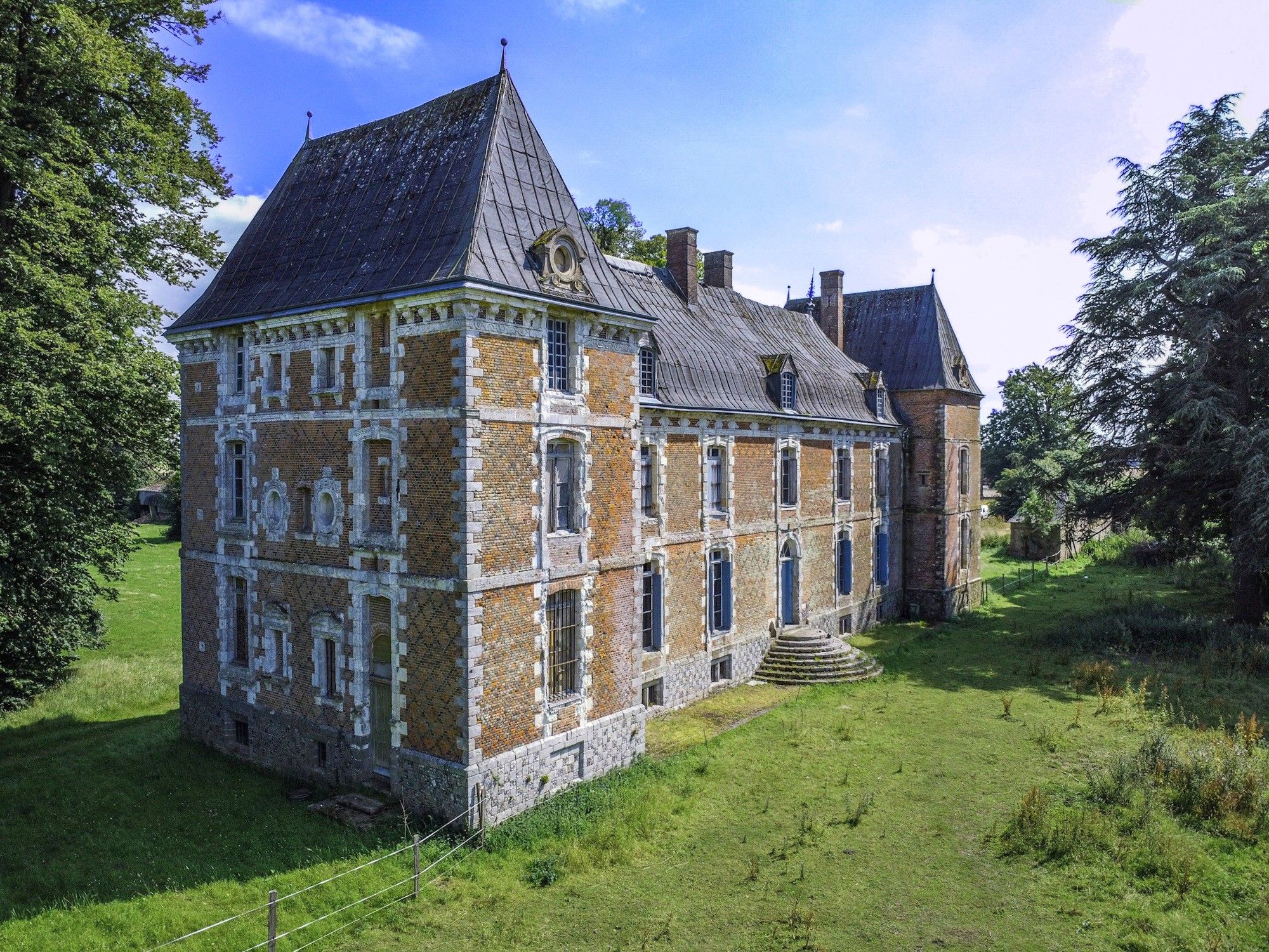 Images Kasteel met park in Normandië voor renovatie