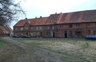 Kasteel te koop Osetno, Pałac w Osetnie, województwo dolnośląskie, Bijgebouw