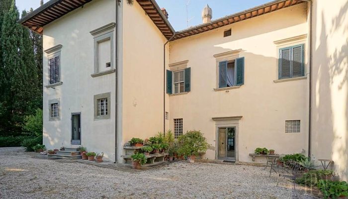 Historische villa te koop Gragnano, Toscane,  Italië