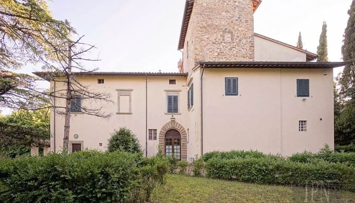 Historische villa te koop Gragnano, Toscane,  Italië