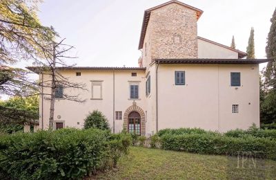 Historische villa te koop Gragnano, Toscane, Buitenaanzicht