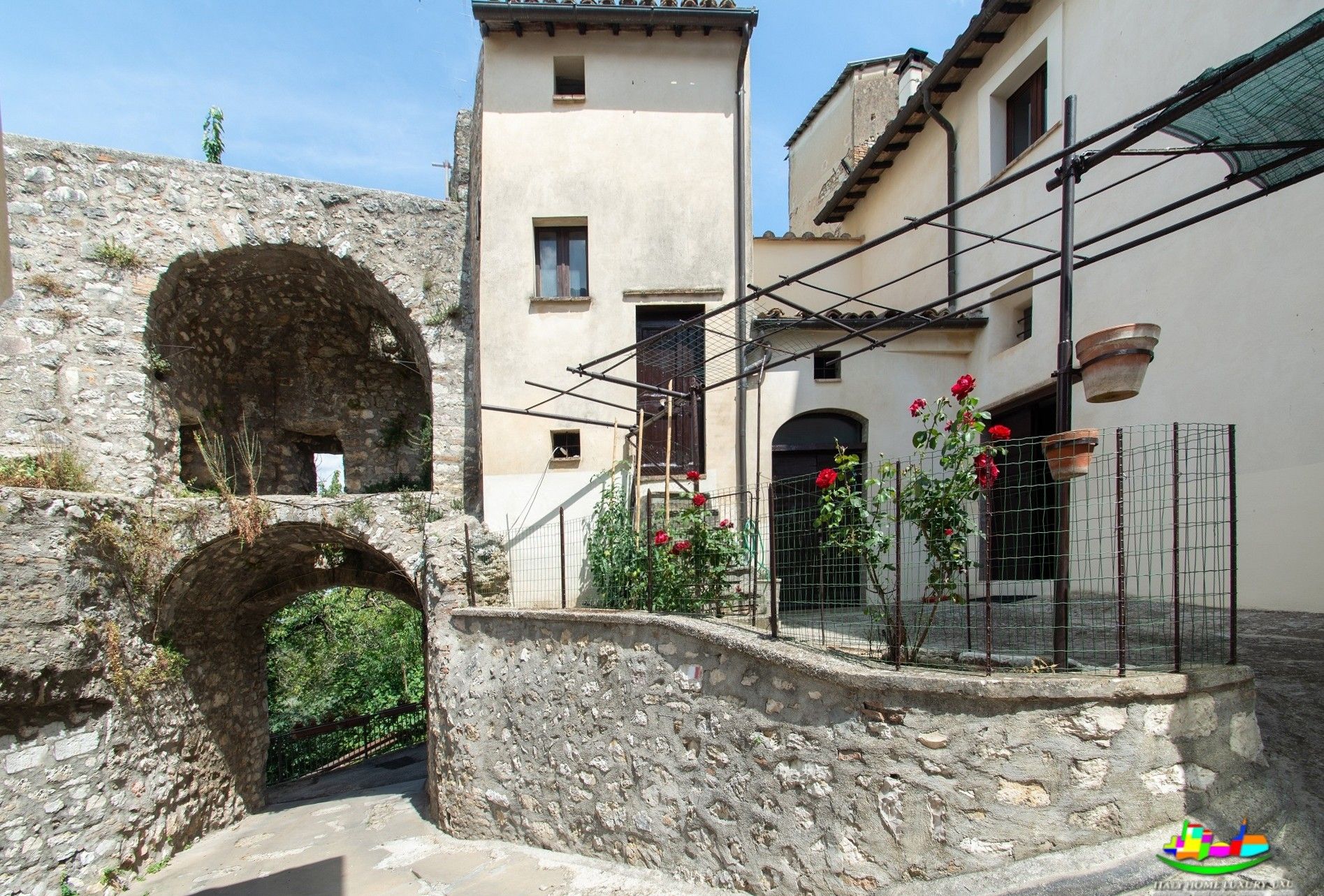 Images Historic house in Cesi near Terni