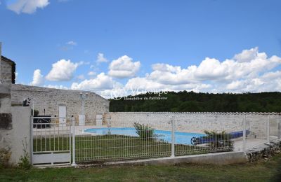 Landhuis te koop Penne-d'Agenais, Nouvelle-Aquitaine, Zwembad