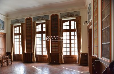 Vastgoed, Voormalige bisschopsresidentie met orangerie in Rennes-le-Château