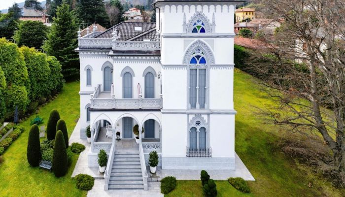 Historische villa 28040 Lesa, Piemonte