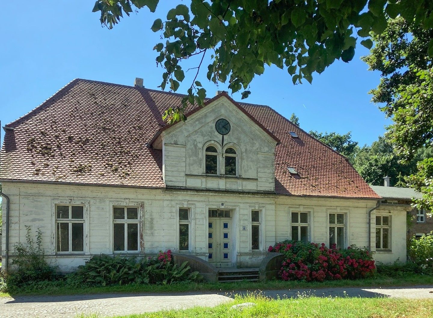 Images Te renoveren landhuis op het eiland Rügen