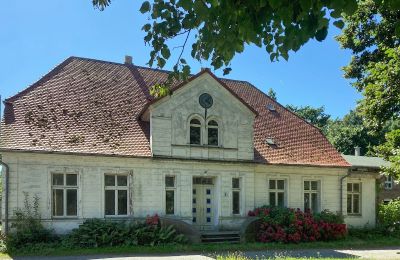 Vastgoed, Te renoveren landhuis op het eiland Rügen