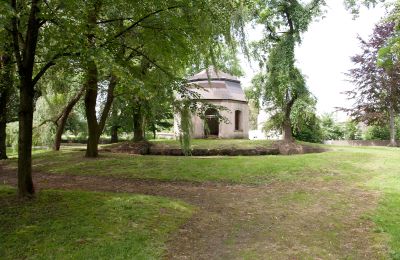 Kasteel te koop Pobiedna, Dworcowa 10, województwo dolnośląskie, Bijgebouw