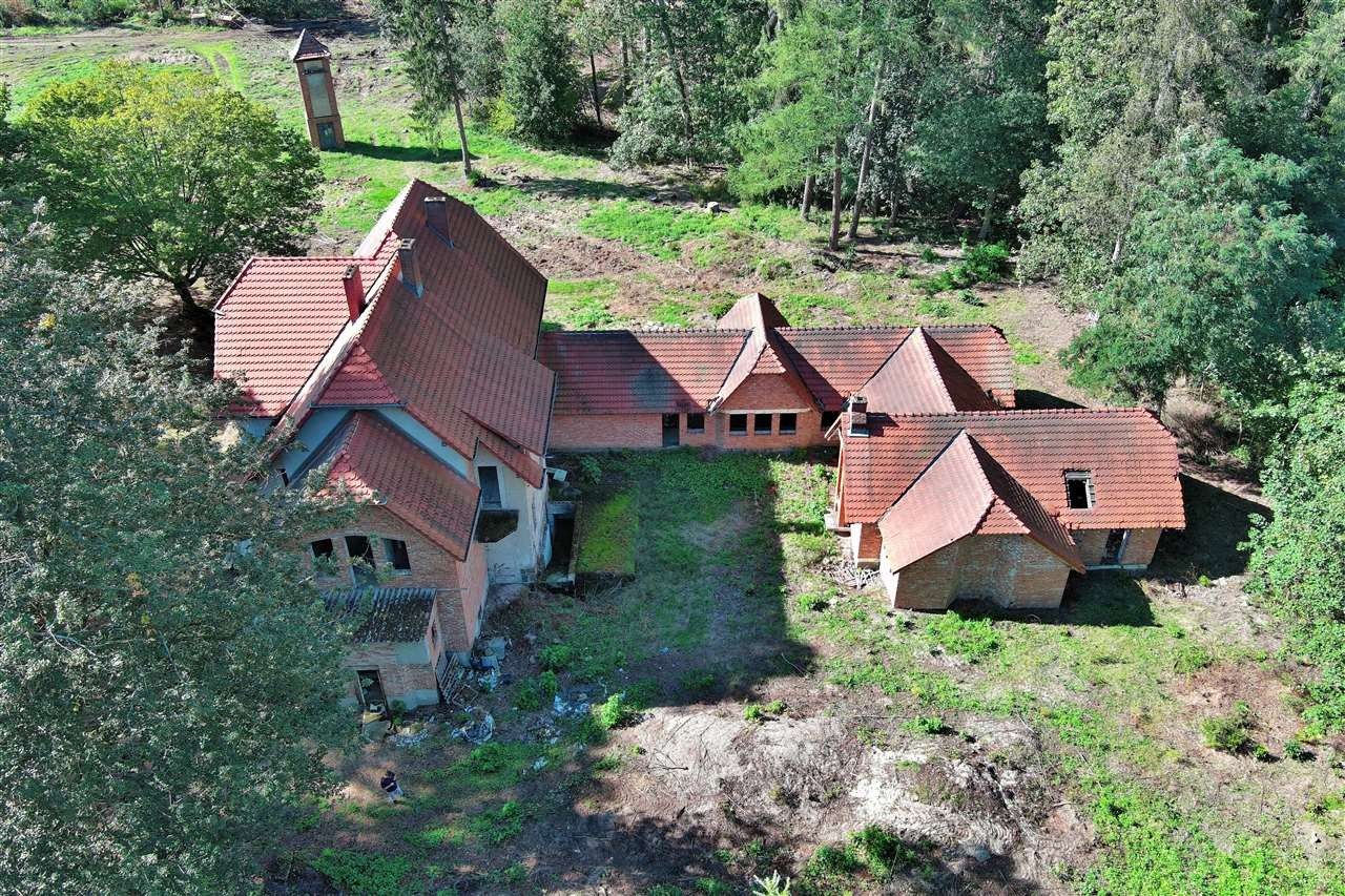 Images Oude boswachtershut aan het Hajka-meer in West-Pommeren