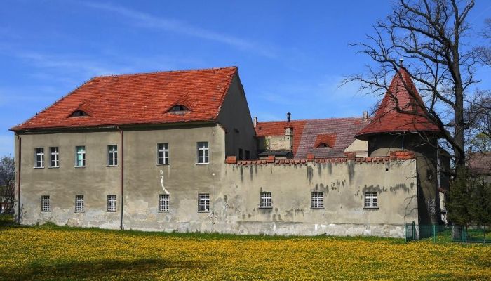 Kasteel te koop Bielawa, województwo dolnośląskie,  Polen