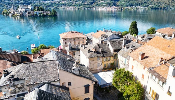 Historisch vastgoed Orta San Giulio 1