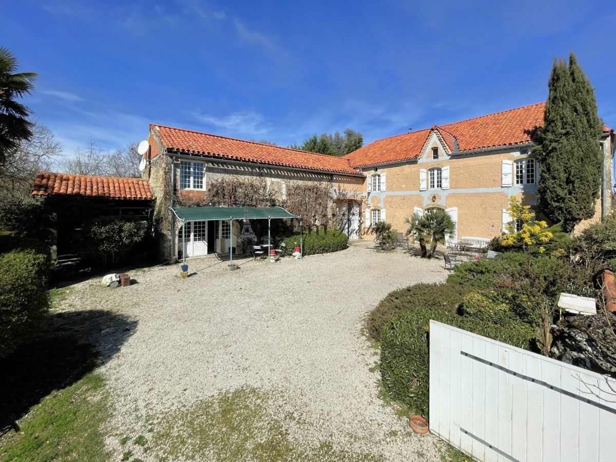 Images Gerenoveerd landhuis uit 1786, vlakbij Marciac, Pau en Tarbes