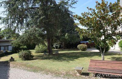 Landhuis te koop Villeneuve-sur-Lot, Nouvelle-Aquitaine, Eigendom