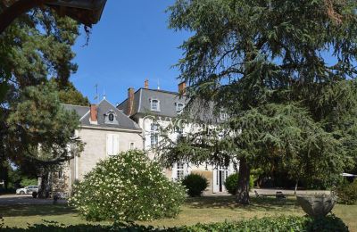 Vastgoed, Château op een privélocatie in Villeneuve-sur-Lot