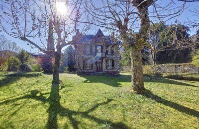 Historische villa te koop Bagnères-de-Bigorre, Occitanie, Eigendom