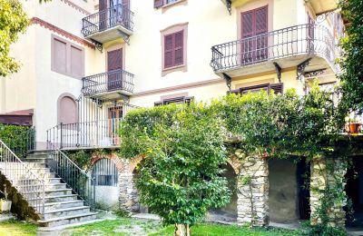 Vastgoed, Groot appartement in historische villa aan het Lago Maggiore