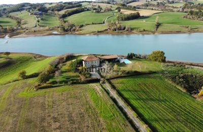 Landhuis te koop Occitanie, Omgeving van het pand