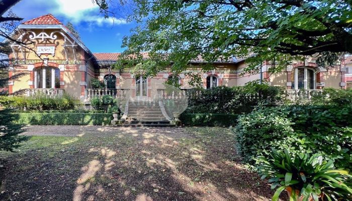 Historische villa te koop Castres, Occitanie,  Frankrijk