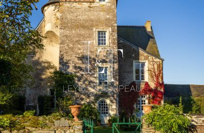 Landhuis te koop Pays de la Loire, Buitenaanzicht