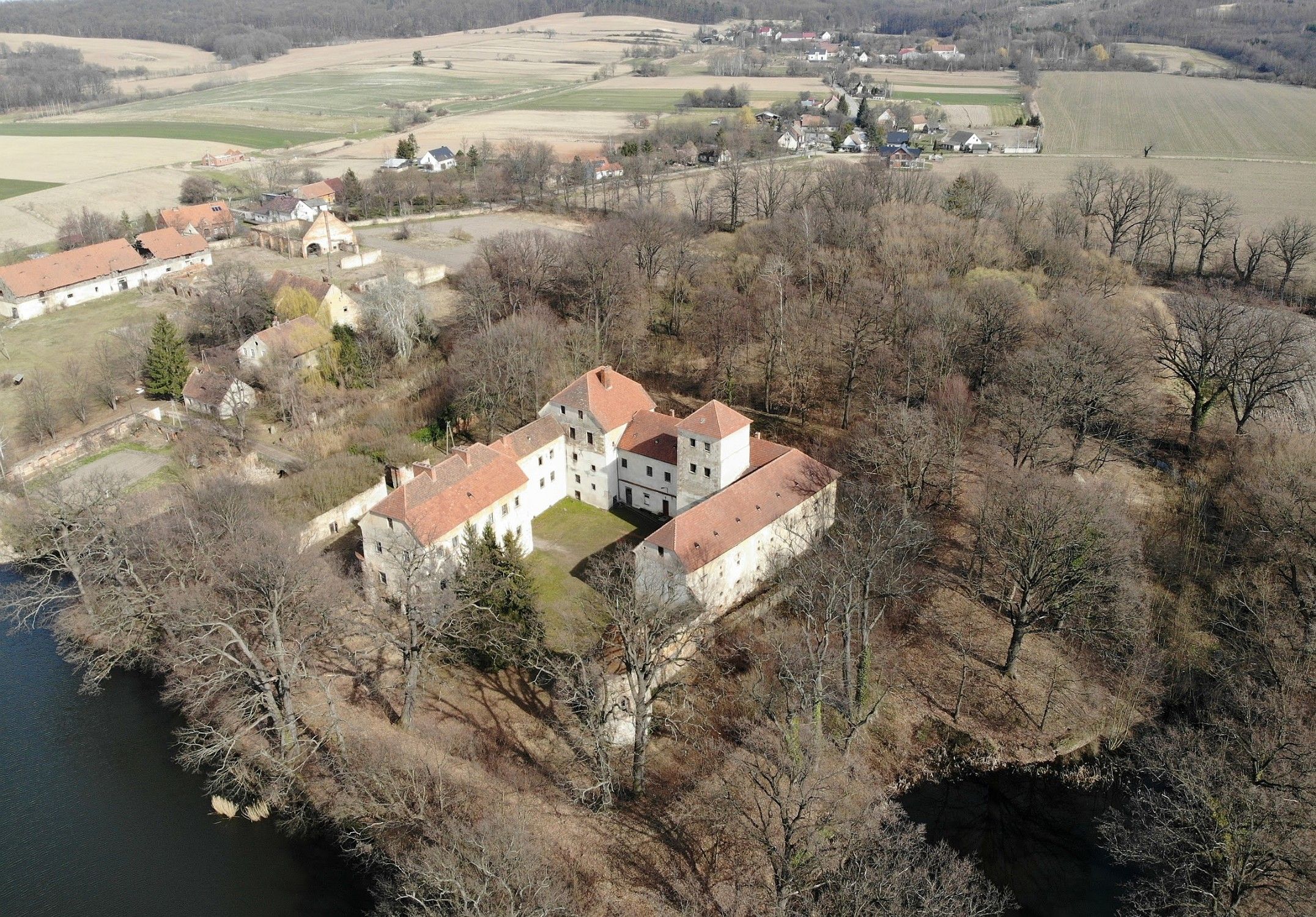 Images Kasteel in Witostowice