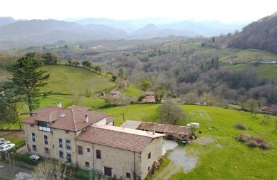 Landhuis te koop Parres, Asturië, Dronefoto