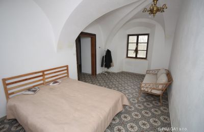 Kasteel te koop Plzeňský kraj, okres Klatovy, Klatovy, Plzeňský kraj, Slaapkamer