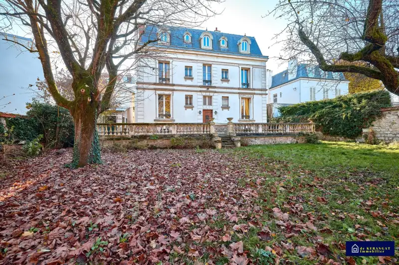 Historische villa te koop Bourg-la-Reine, Île-de-France,  Frankrijk, 3