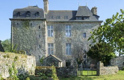 Kasteel te koop Pléneuf-Val-André, Le Tertre Rogon, Bretagne, Achteraanzicht