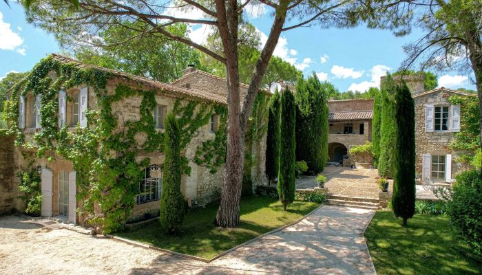 Landhuis te koop Uzès, Occitanie,  Frankrijk