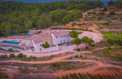 Historische villa te koop Masllorenç, Catalonië, Foto 5/31