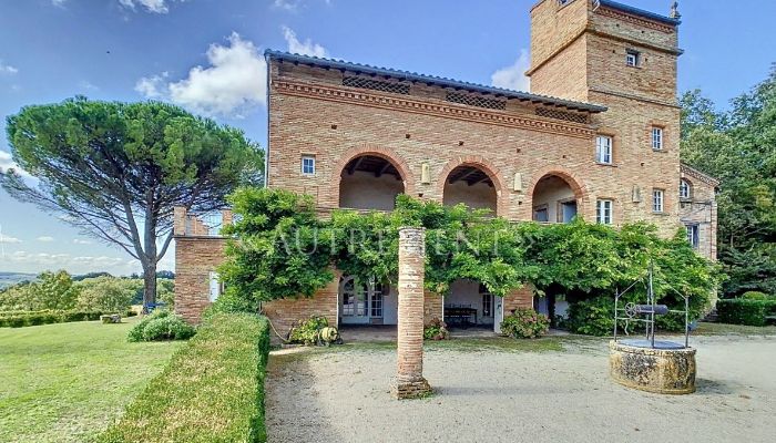 Historische villa te koop Bessières, Occitanie,  Frankrijk