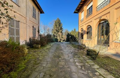 Historische villa Castelletto Sopra Ticino, Piemonte