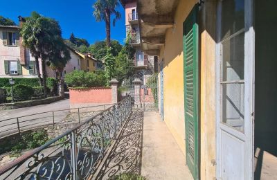 Boerderij te koop Magognino, Piemonte, Balkon