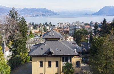 Historische villa te koop 28838 Stresa, Piemonte, Uitzicht 