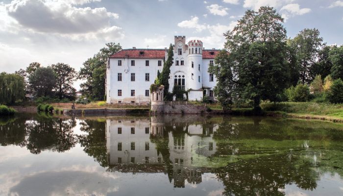 Kasteel te koop Dobrocin, województwo dolnośląskie,  Polen