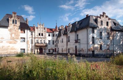 Kasteel te koop Dobrocin, Pałac w Dobrocinie, województwo dolnośląskie, Vooraanzicht