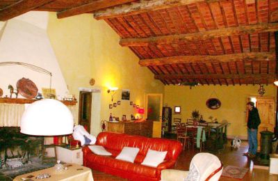 Plattelandswoning te koop Arezzo, Toscane, RIF 2262 Wohn- Essbereich