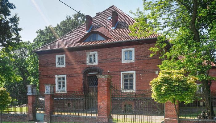 Historische villa te koop Kętrzyn, województwo warmińsko-mazurskie,  Polen