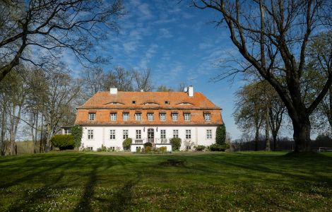 Stare Resko, Dwór - Landhuis Stare Resko in West-Pommeren