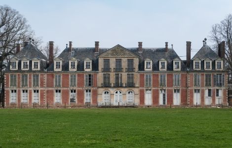 /pp/arr/thumb-fr-immobilien-chateau-frankreich.jpg