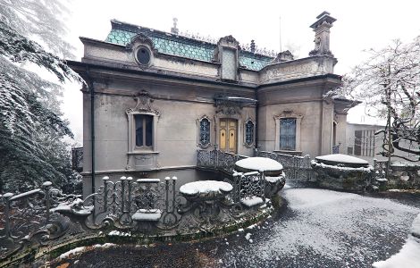 Brunate, Via Attilio Pirotta - Villa Bonacossa in Brunate aan de Comer See