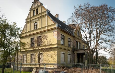 Flessenow, Lindenstraße - Huis Flessenow aan het meer bij Schwerin