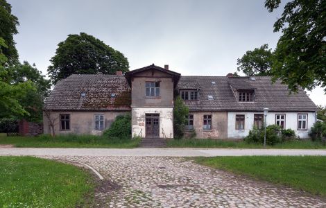 /pp/cc_by_nc_nd/thumb-gutshaus-schlepkow-uckermark.jpg