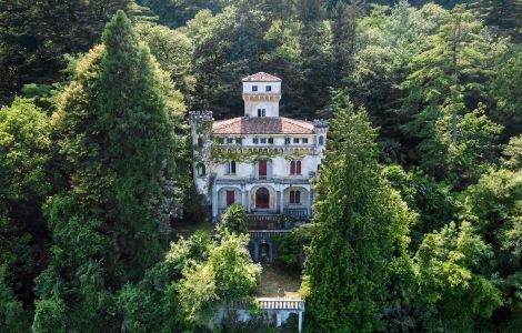 Stresa, Via Sempione Sud - Landhuizen Lago Maggiore: Villa Gianfranco Ferré