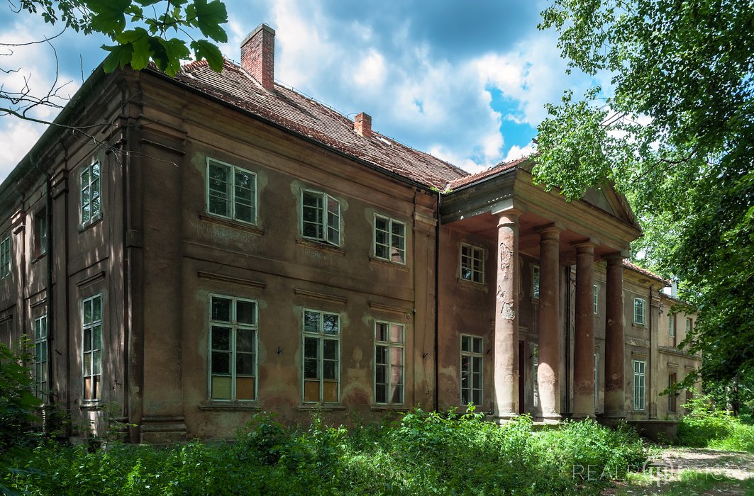 Gutshaus in Mchy (Emchen), Mchy