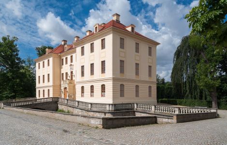 /pp/cc_by_sa/thumb-deutschland-sachsen-zabeltitz-neues-schloss(palais).jpg