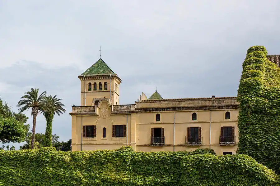 Wijndomein met kasteel, Barceolna januari 2025