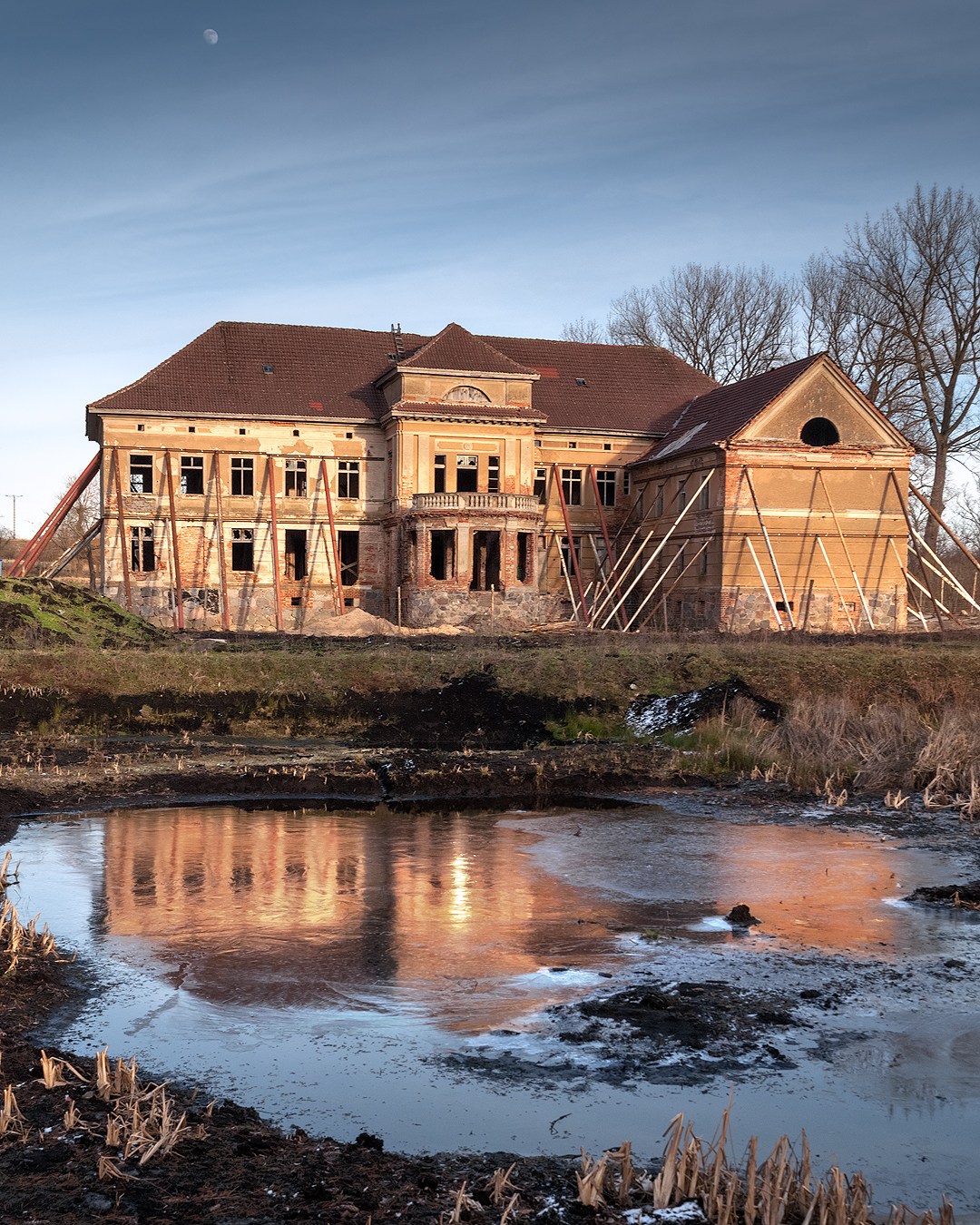 Schloss Zdrewen, Zdrzewno, powiat lęborski (województwo pomorskie)